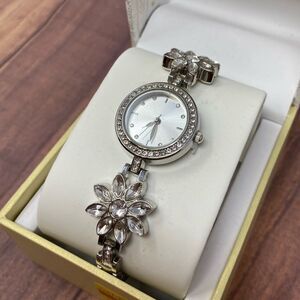 CHARTER CLUB CUBIC ZIRCONIA SILVER FLOWER WATCH PE09